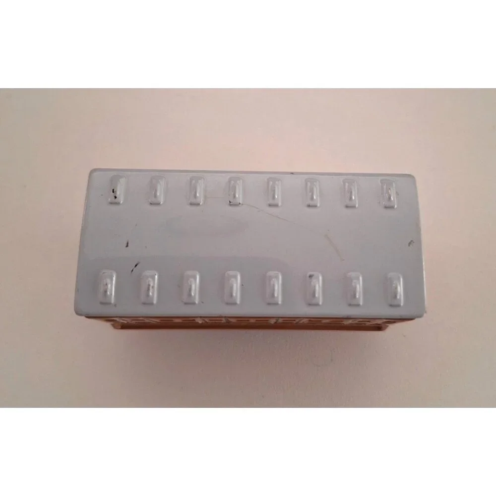 Annie Thomas & Friends Take N Play Railroad Diecast Coach Train Car Magnetic 3" - Picture 2 of 7